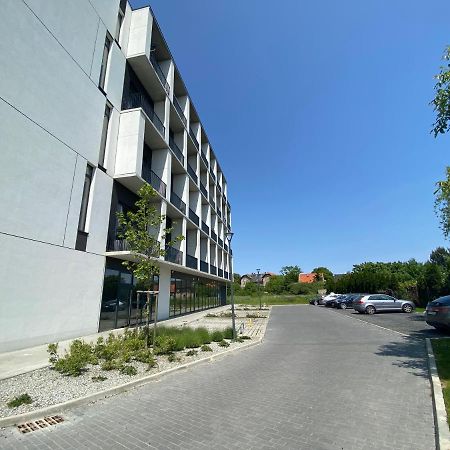 Apartament Wroclaw-Lotnisko Bagian luar foto
