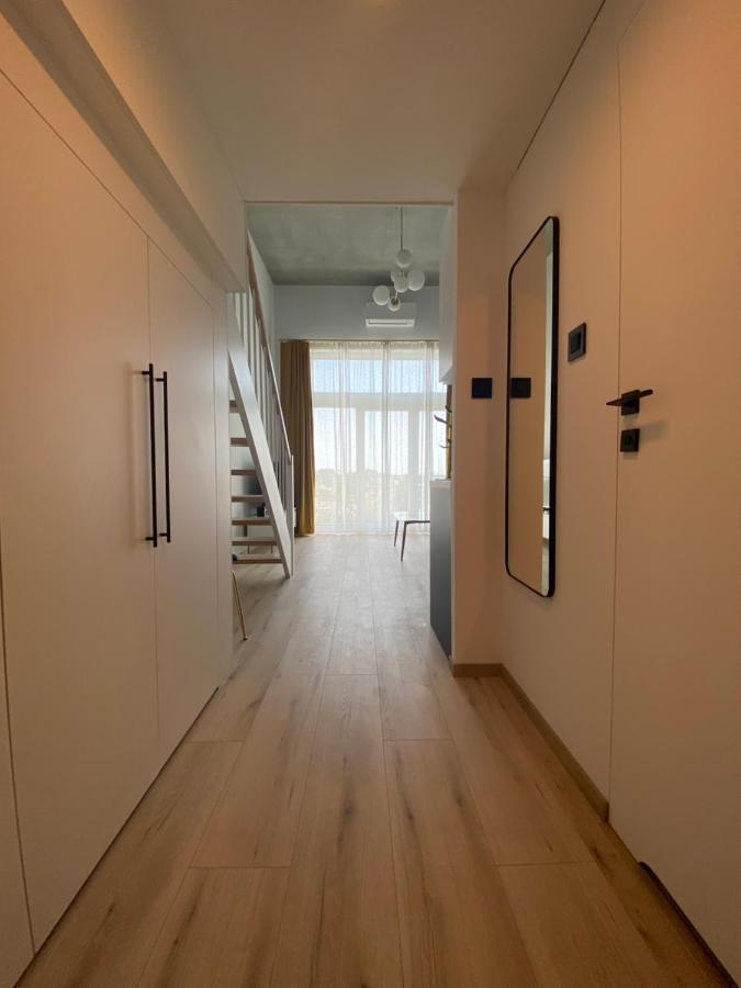 Apartament Wroclaw-Lotnisko Bagian luar foto