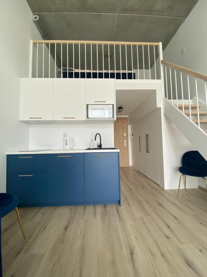 Apartament Wroclaw-Lotnisko Bagian luar foto